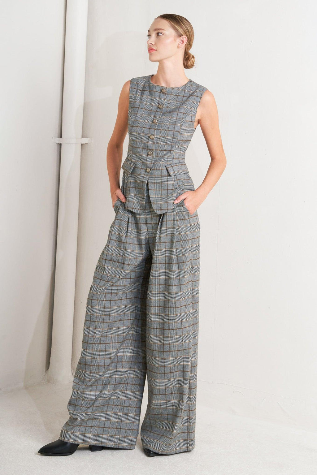 NEW AGE WOVEN VEST