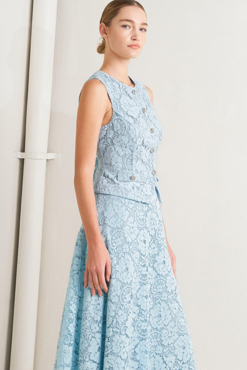 SWEET BUT STRONG WOVEN VEST